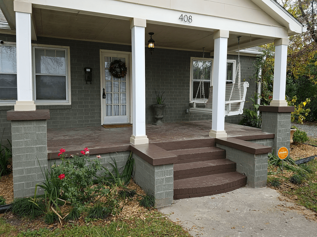 House entrance with wreath on door